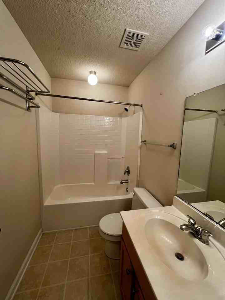 1019 Golden Aspen Dr - Photo 5 of 9