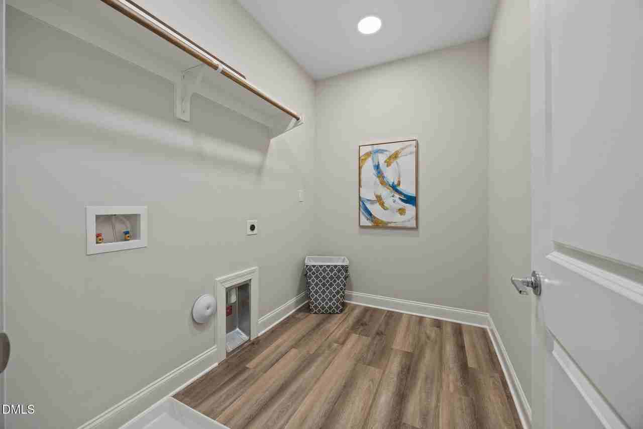 609 Marshskip Way - Photo 5 of 12