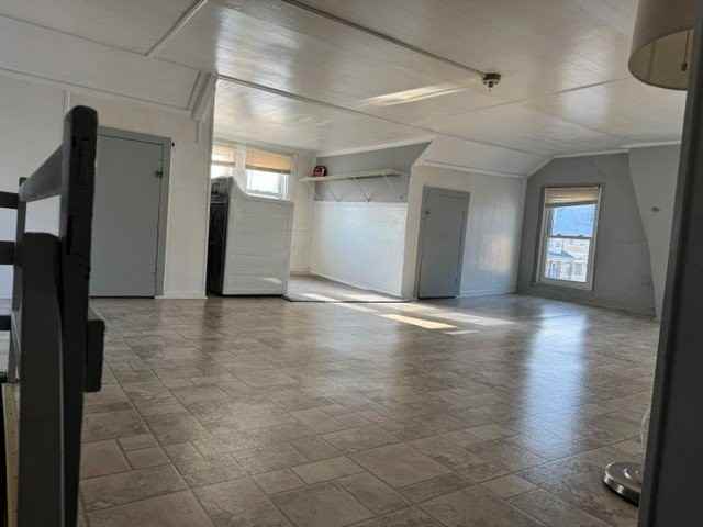 727 N New St 2nd Fl #2 - Photo 7 of 8