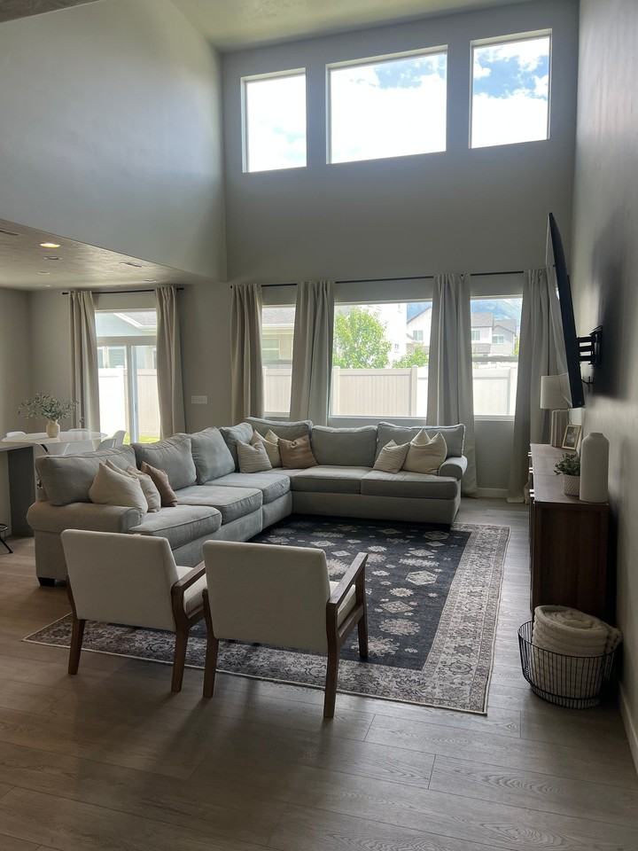887 Sw - Photo 4 of 20