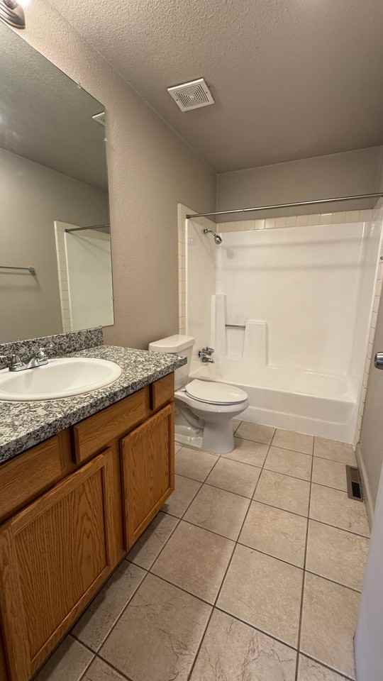 2949 W Mexico Ave #C - Photo 5 of 6