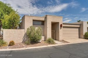 featured image of 4461 E Bullrush Ln