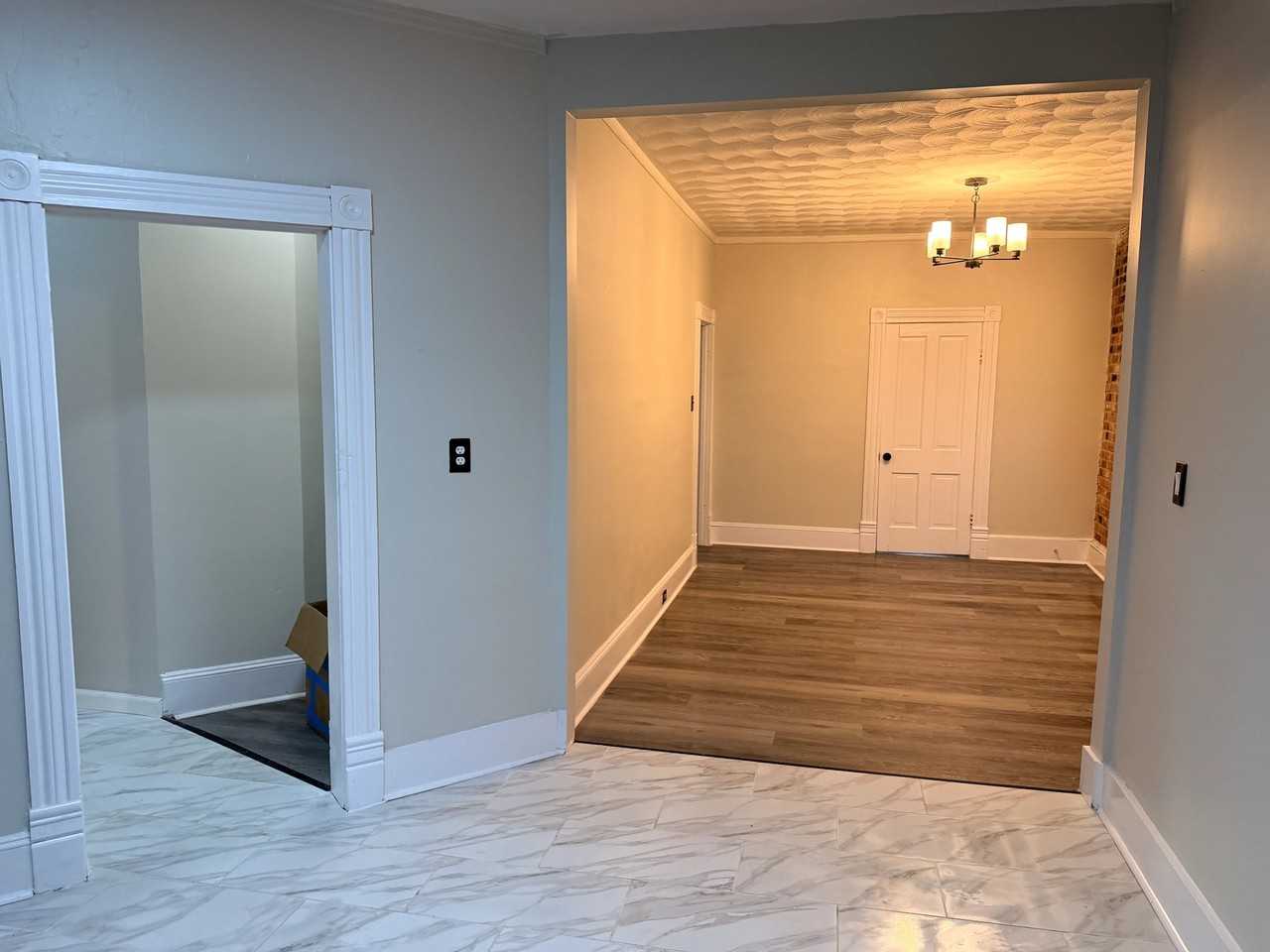 129 Poplar Ave - Photo 4 of 12