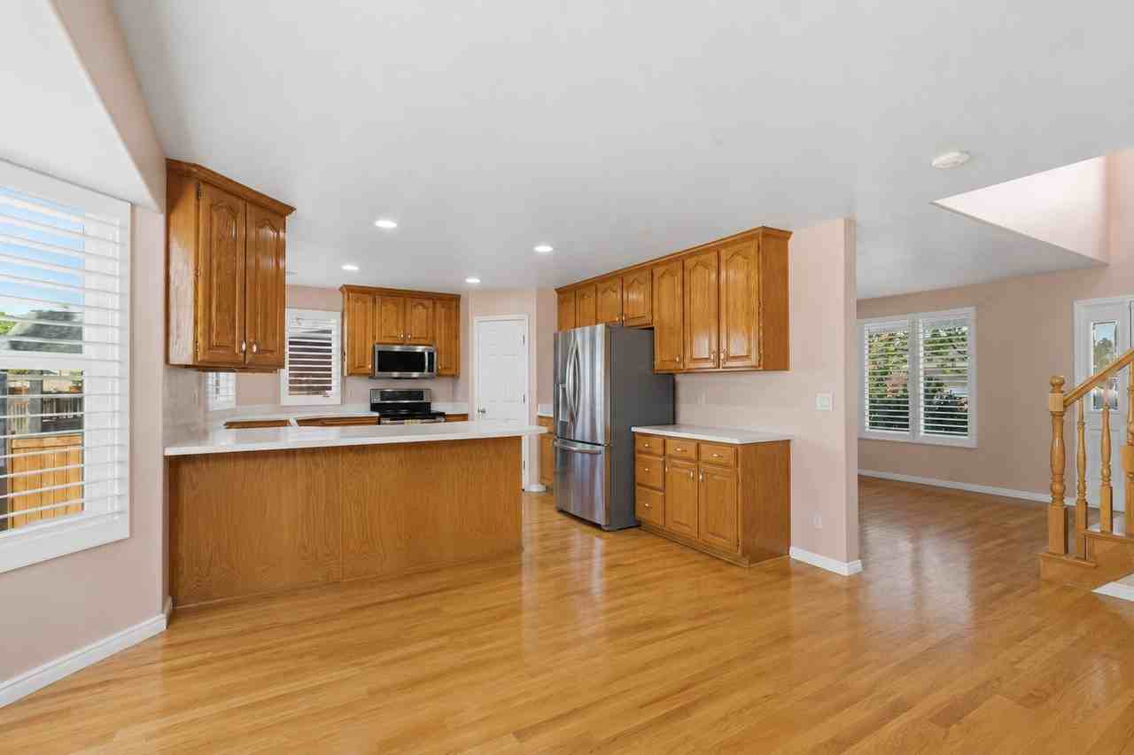 1541 Ws - Photo 3 of 20