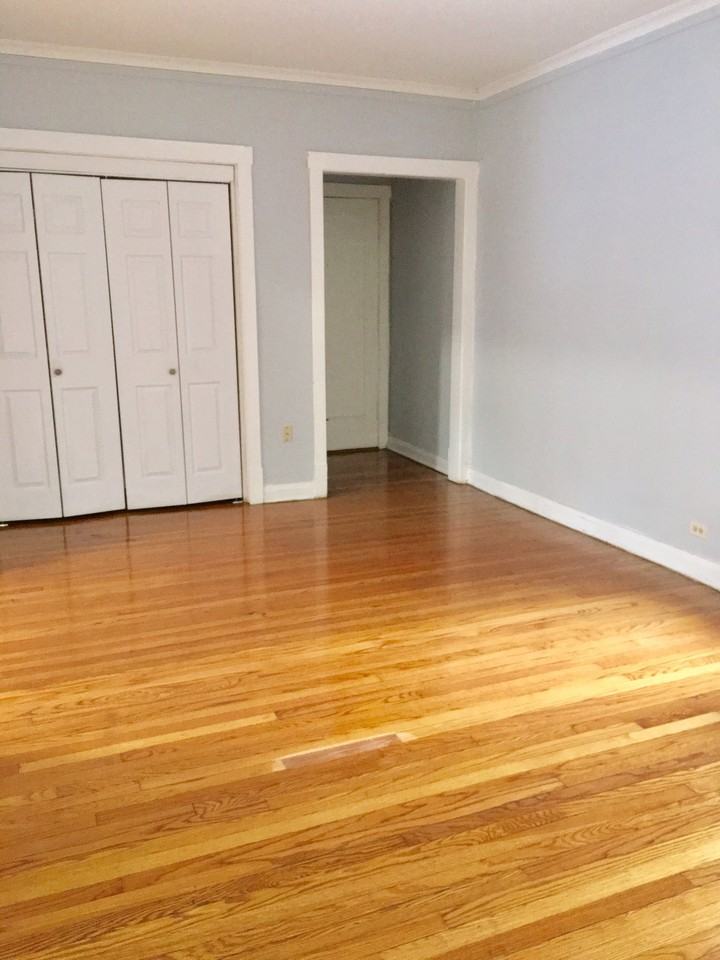 1344 W Hood Ave #1B - Photo 3 of 12