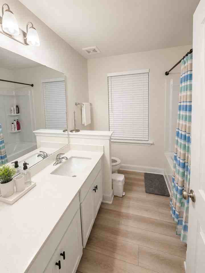 1112 Sidney Creek Dr - Photo 7 of 16