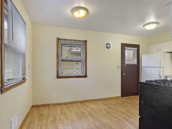 6823 W Wedgewood Dr #1 - Photo 3 of 14