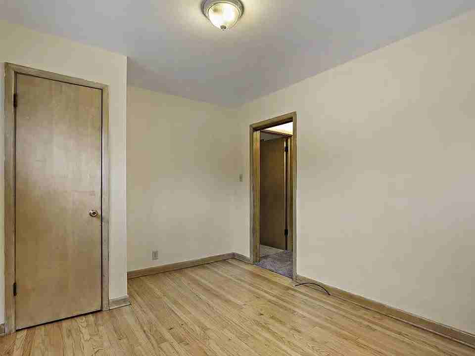 6823 W Wedgewood Dr #1 - Photo 7 of 14