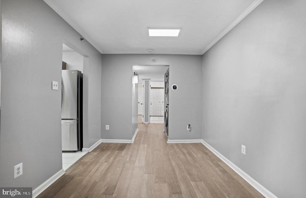 4 Cedar Valley Pl #202 - Photo 6 of 19