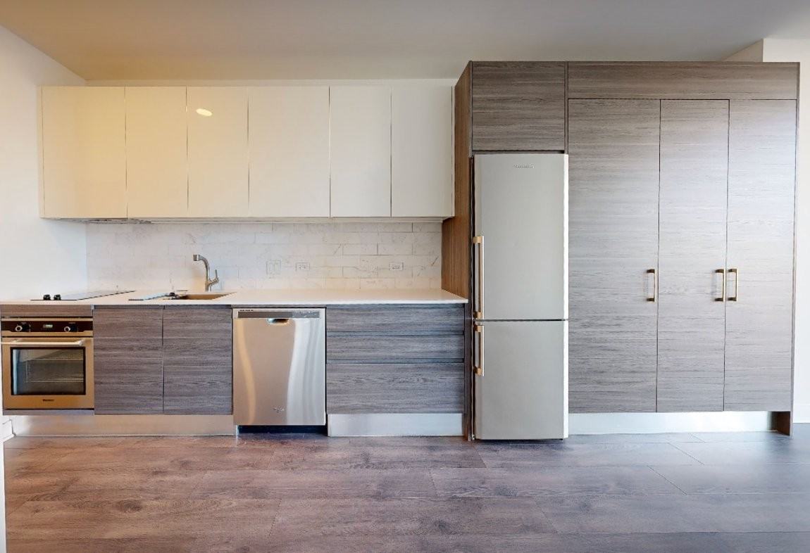 450 N Franklin St - Photo 5 of 14