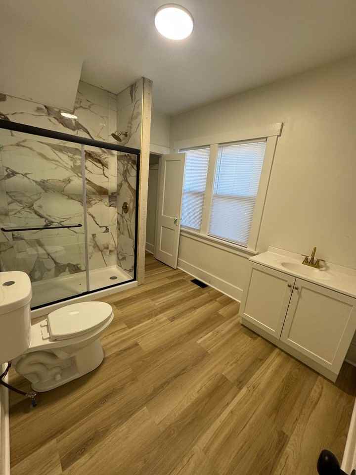5124 Evans St - Photo 5 of 16