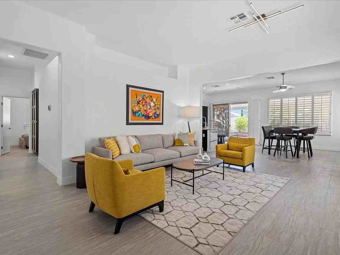 824 Cambridge Cross Pl - Photo 3 of 8