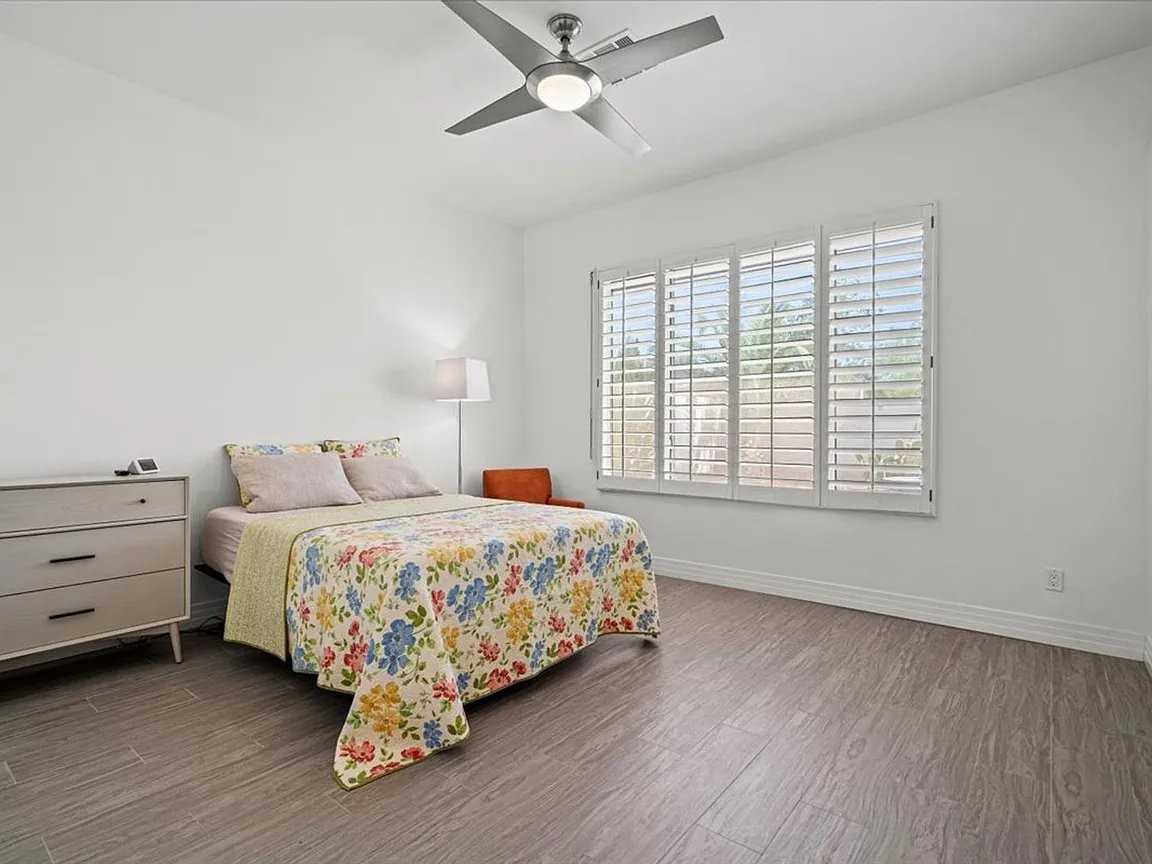 824 Cambridge Cross Pl - Photo 6 of 8