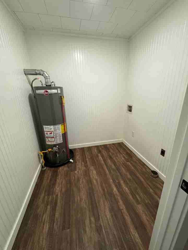 2643 Stillwell Ave - Photo 6 of 10