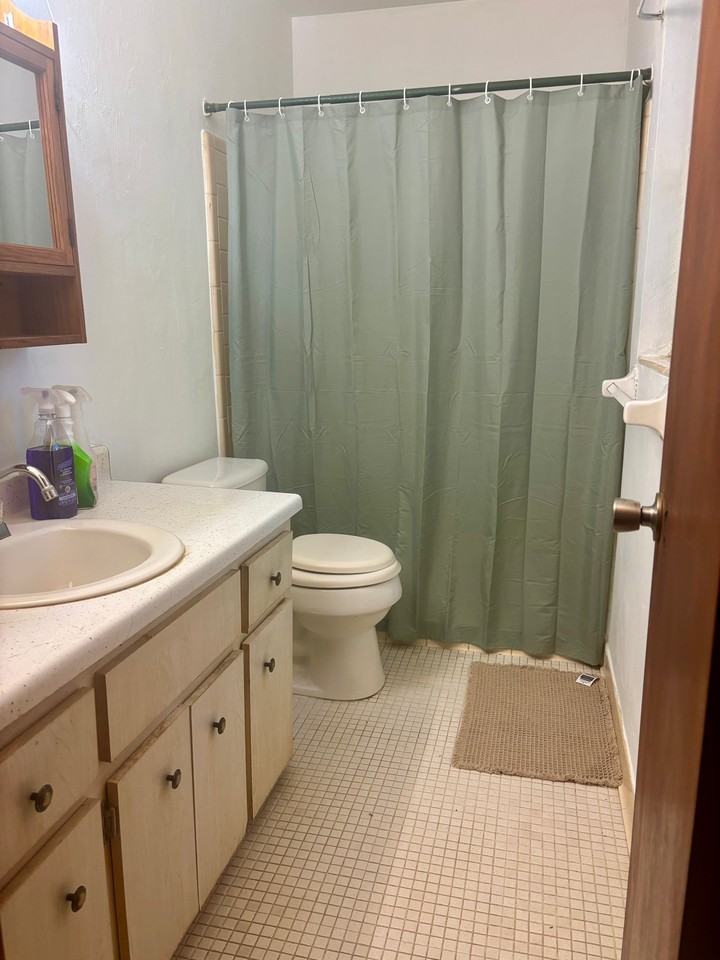 18427 Nw 235th St - Photo 3 of 8