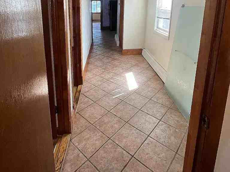 67 Gore St #3FROOM - Photo 7 of 31