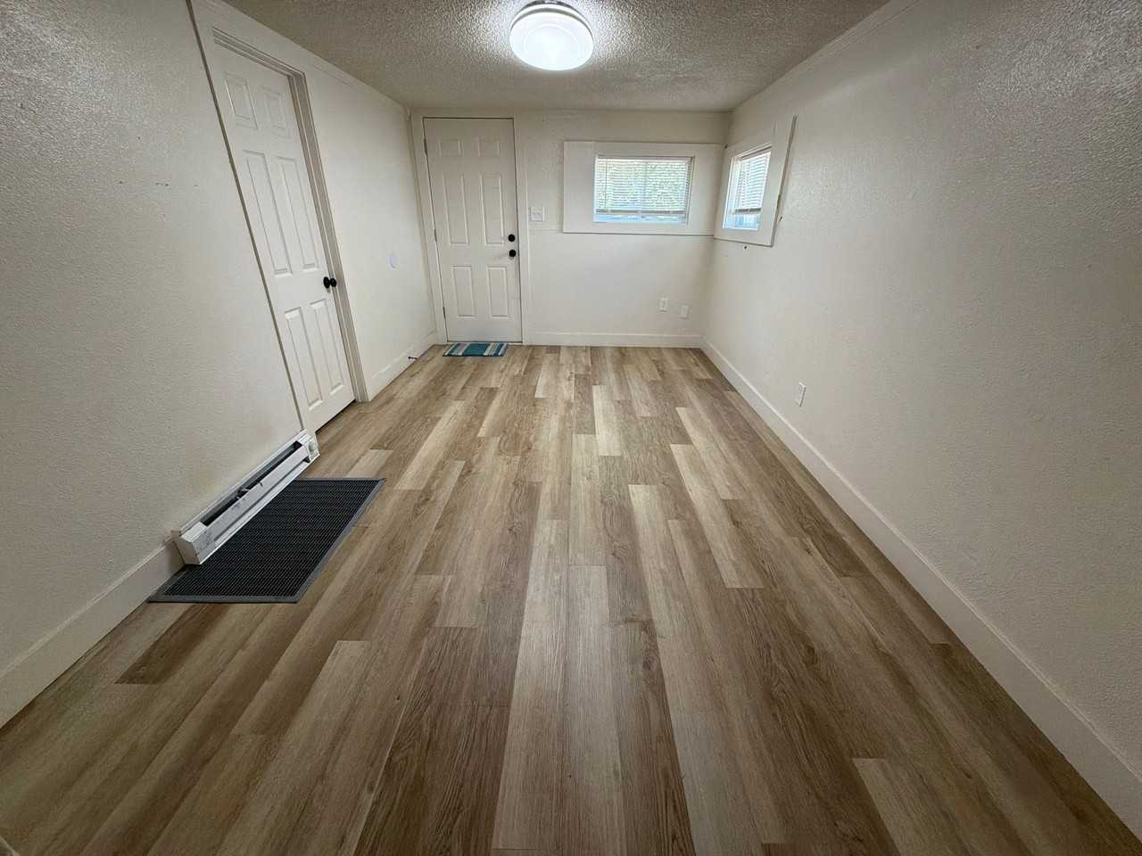 118 S Monroe Ave #120 - Photo 2 of 19