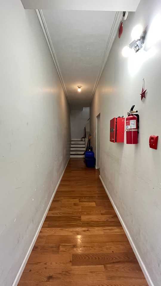 1412 Ellsworth St #3 - Photo 6 of 7