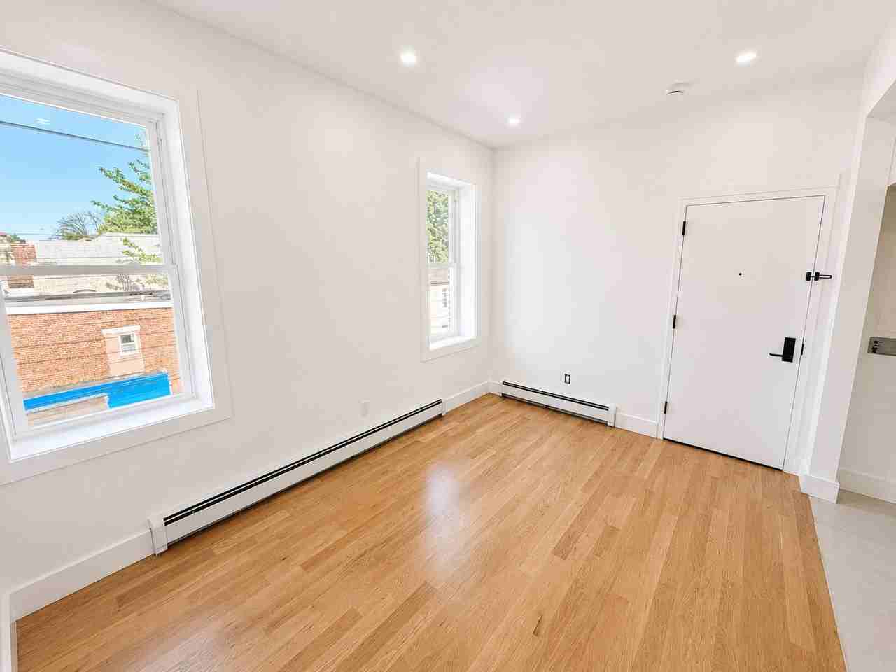 100 Ingraham Pl #1L - Photo 5 of 11
