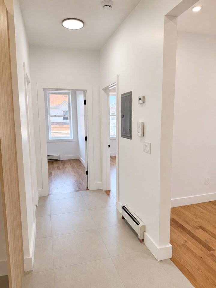 100 Ingraham Pl #1L - Photo 7 of 11