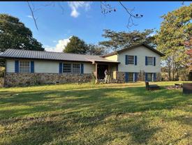 825 Mcdaniel Rd - Photo 1 of 1