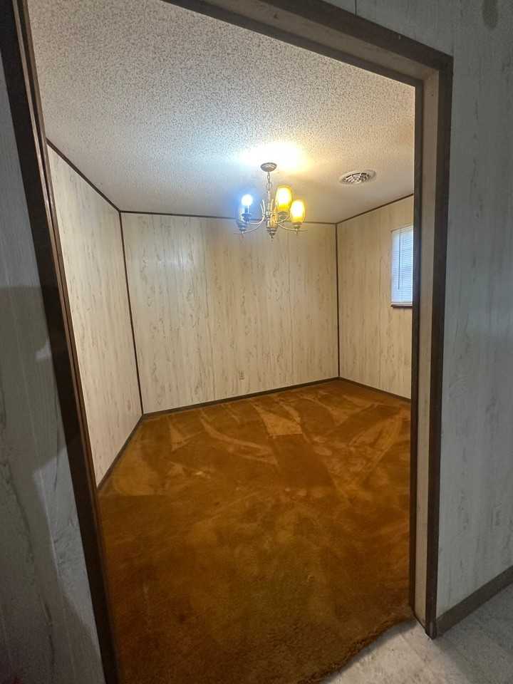 825 Mcdaniel Rd - Photo 3 of 9