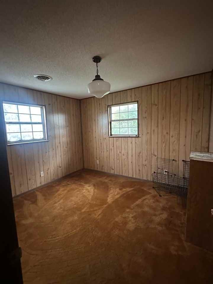 825 Mcdaniel Rd - Photo 5 of 9