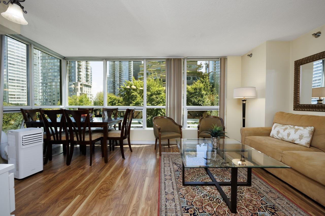 555 Jervis Street #304 - Photo 4 of 18