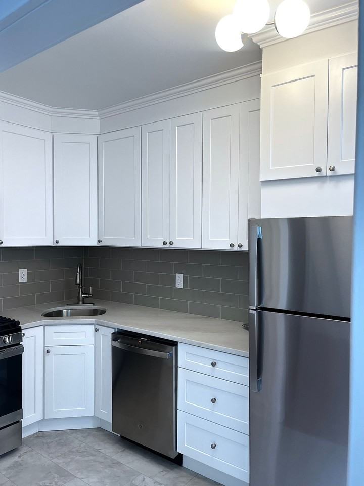 Penn Manor Apartments - Photo 2 of 3