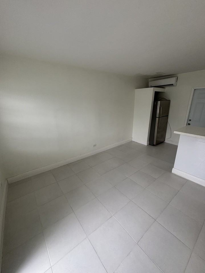 121 SW Fifth Ct - Photo 6 of 13