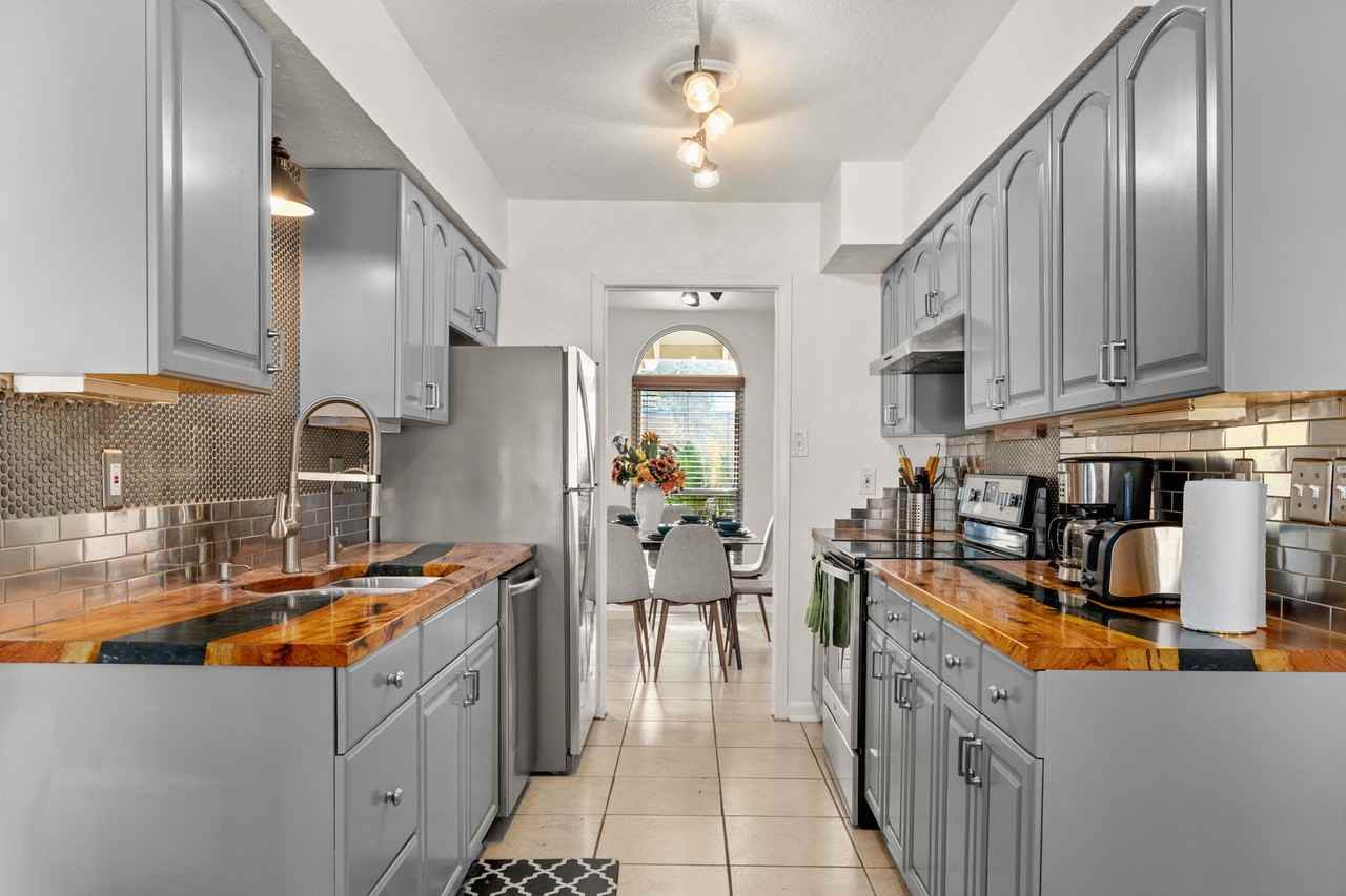 5715 Cary Grant Dr #NA - Photo 3 of 5