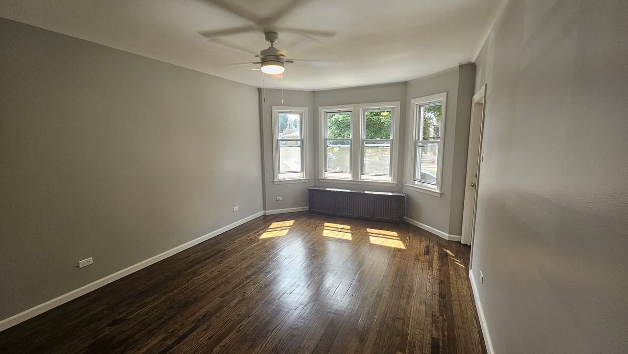 4615 S Komensky Ave #1 - Photo 2 of 9