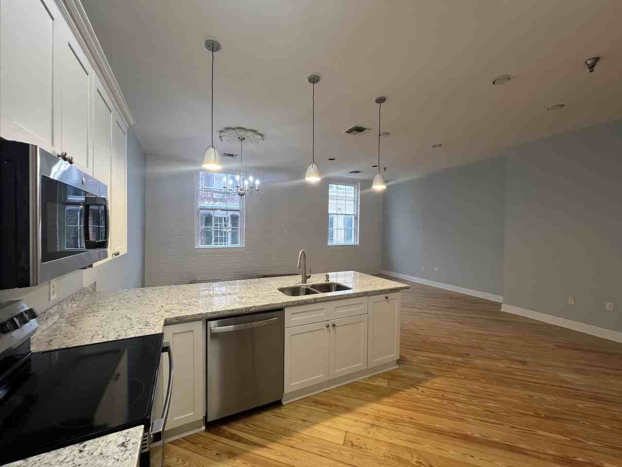 1216 Royal St #2 - Photo 5 of 5