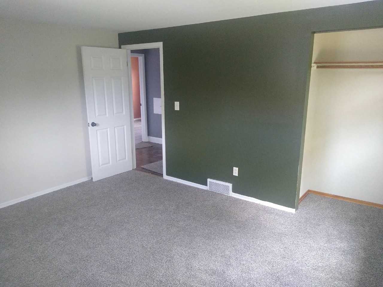65 Lemans Dr #2 - Photo 4 of 7