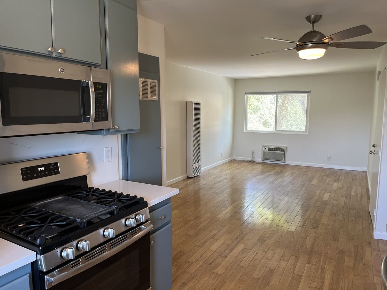 420 Hardison Way #7 - Photo 2 of 7