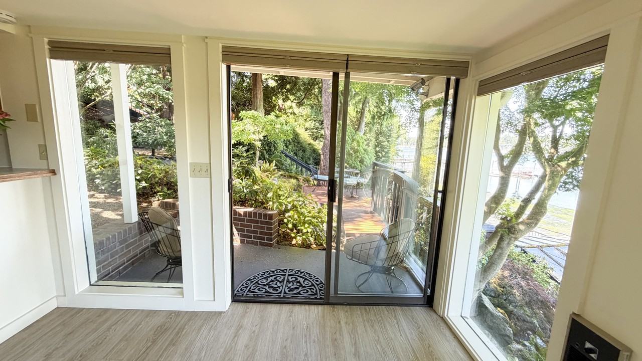 5811 Ward Ave Ne #NA - Photo 5 of 24