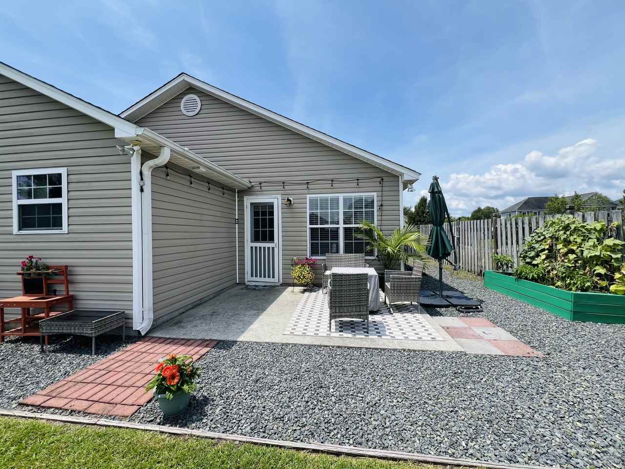 522 Foxfield Ct #NA - Photo 3 of 16
