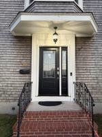 featured image of 294 Clifford St #2
