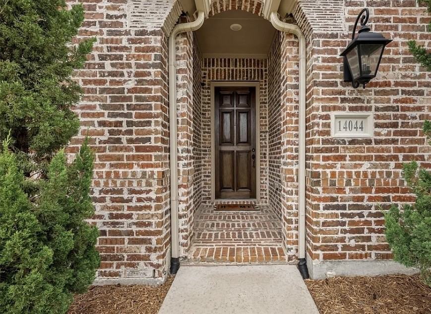 14044 Falcon Ranch Dr #NA - Photo 3 of 25