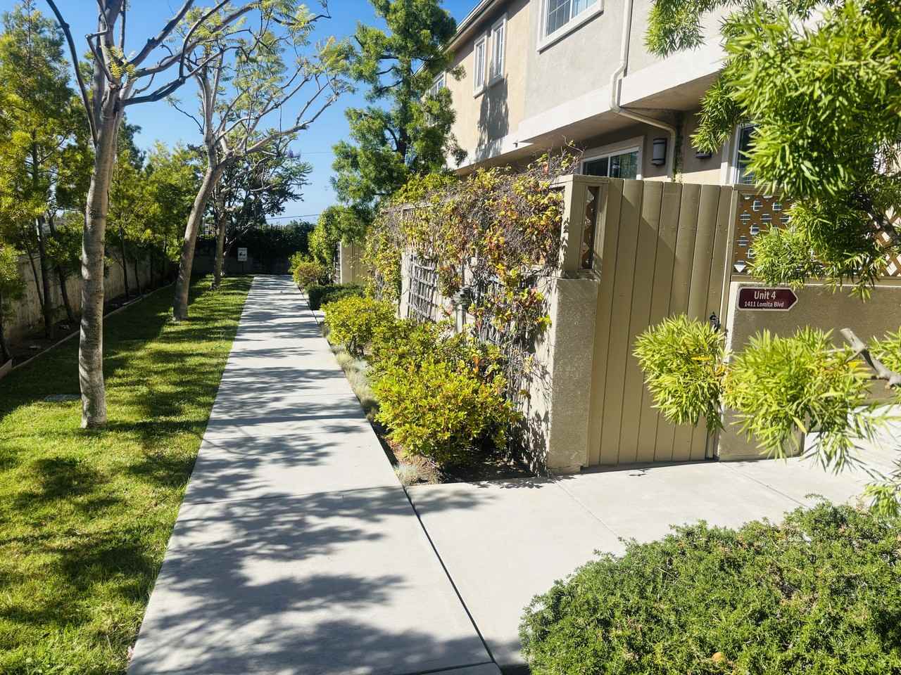 1411 Lomita Blvd #4 - Photo 2 of 27