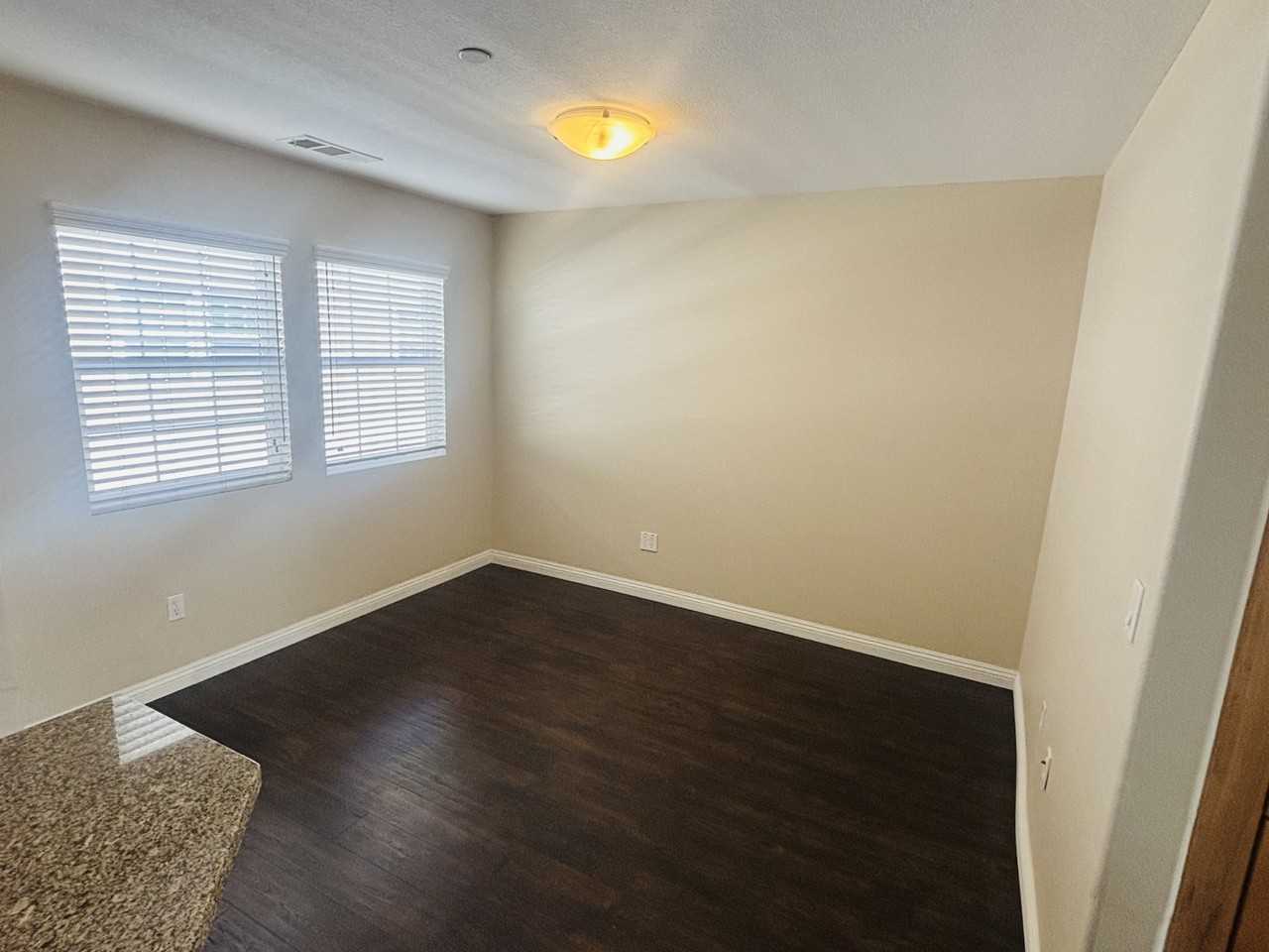 1411 Lomita Blvd #4 - Photo 6 of 27