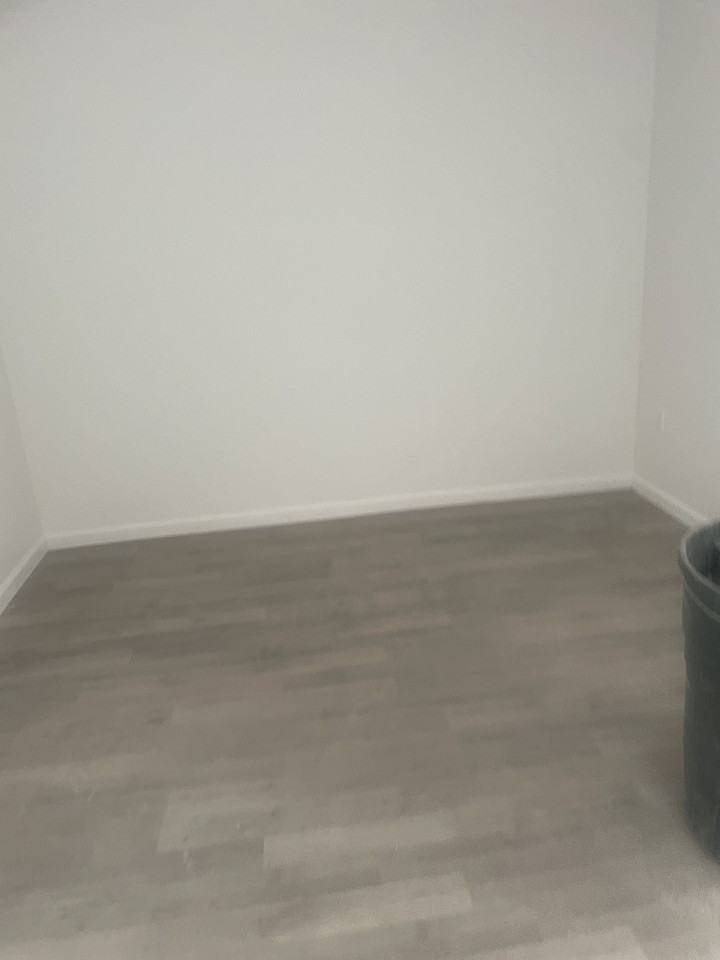 1866 W 7th St #2 - Photo 6 of 7