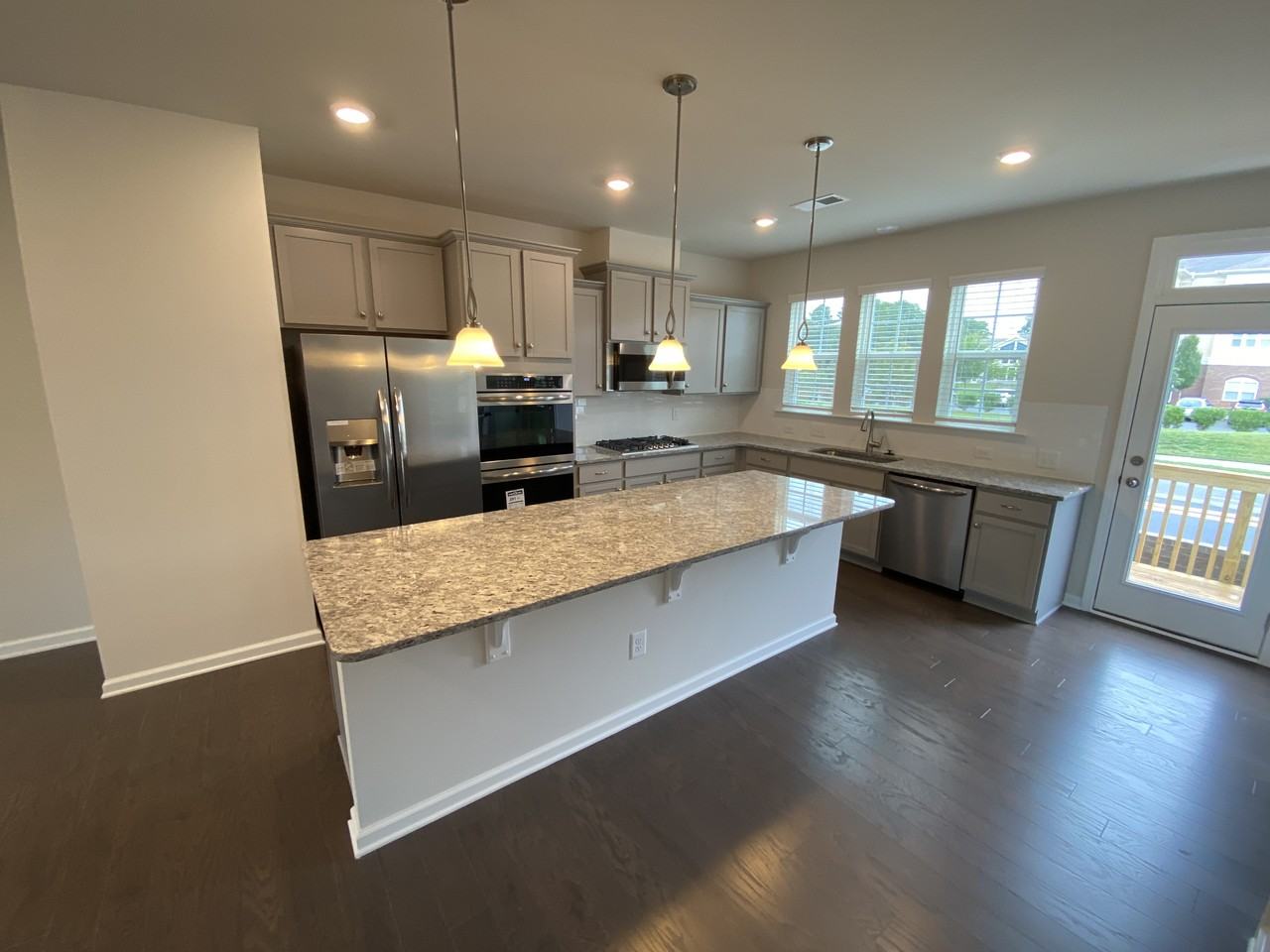 15120 Holly Run Ln #15120 - Photo 3 of 24