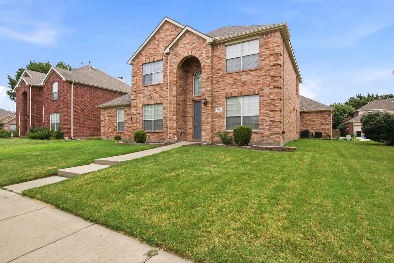 7852 Rainbow Falls Dr #NA - Photo 2 of 37