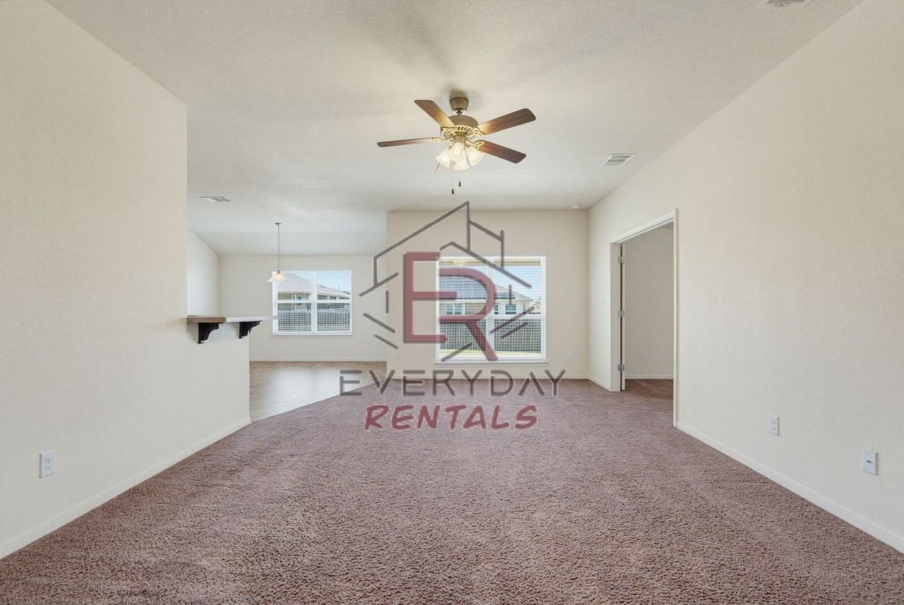6705 Black Springs Dr - Photo 3 of 17