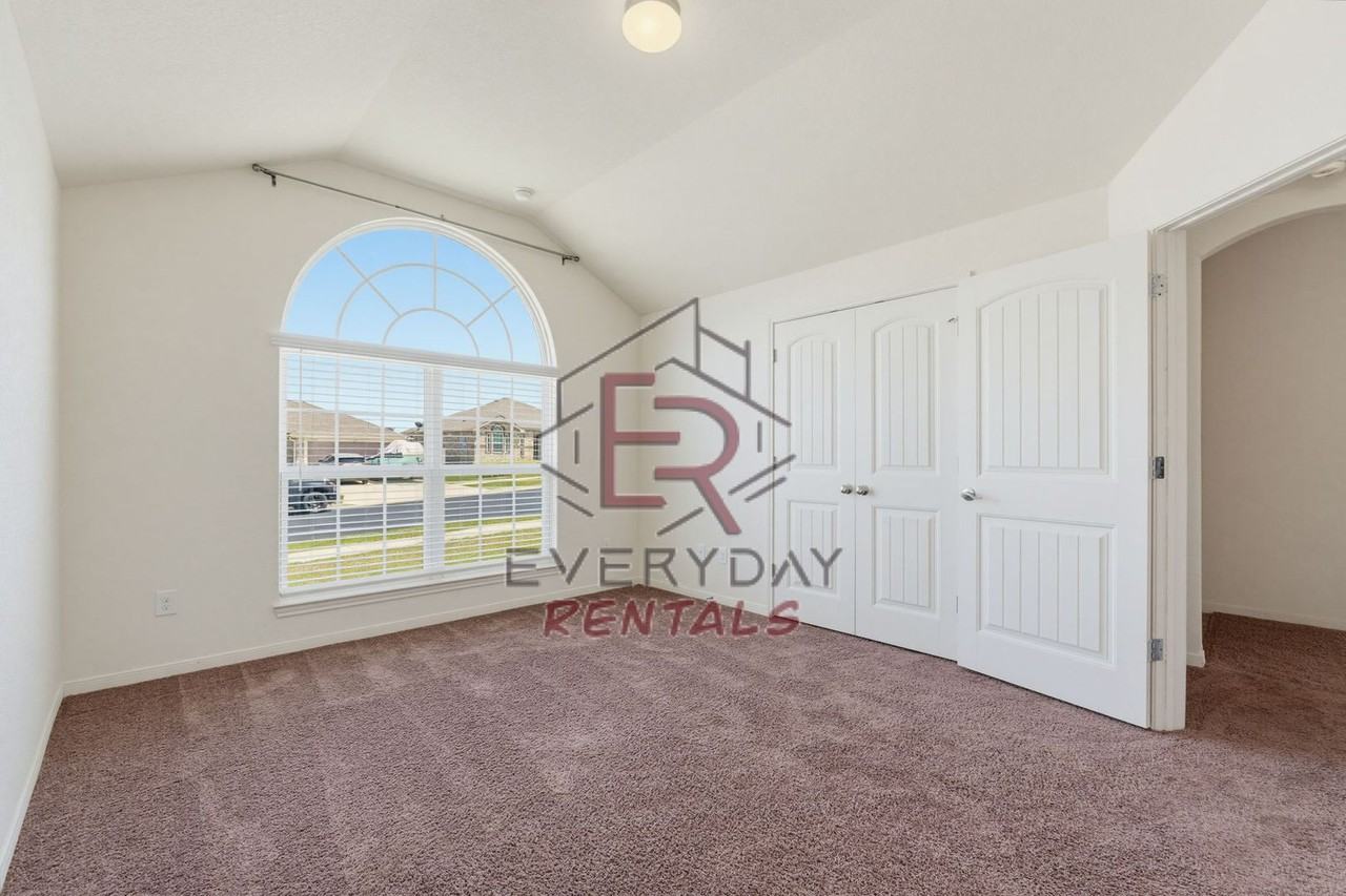 6705 Black Springs Dr - Photo 2 of 17