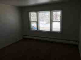 featured image of 107 Ross Ave