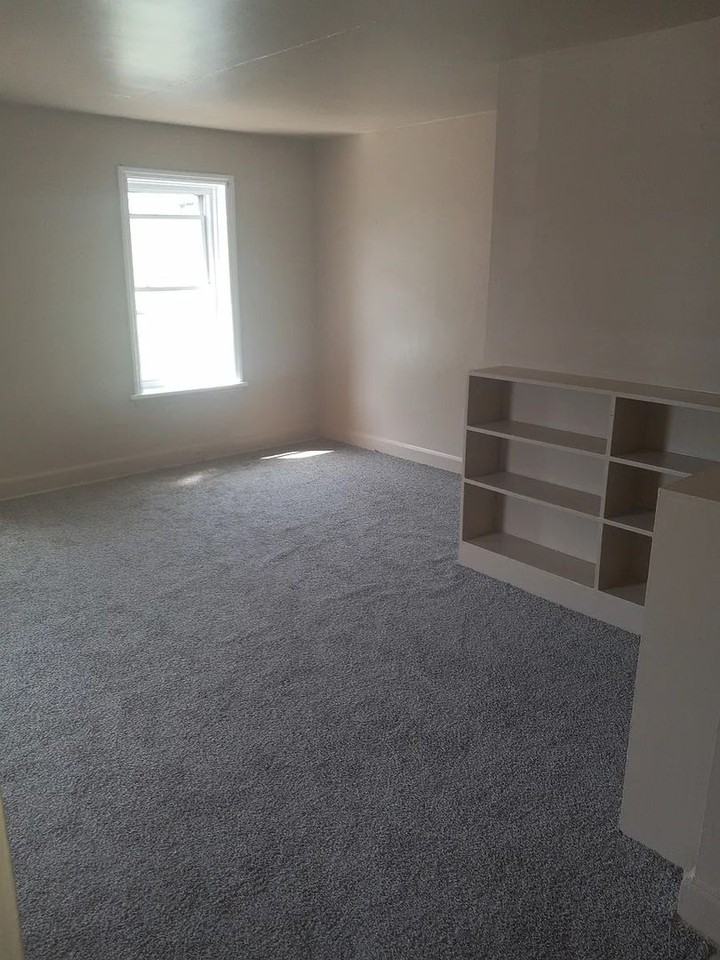 105/107 W Louther Street - Photo 2 of 11