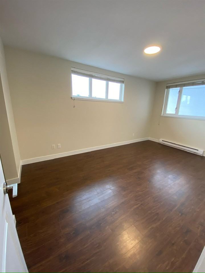 10822 City Pky - Photo 5 of 11