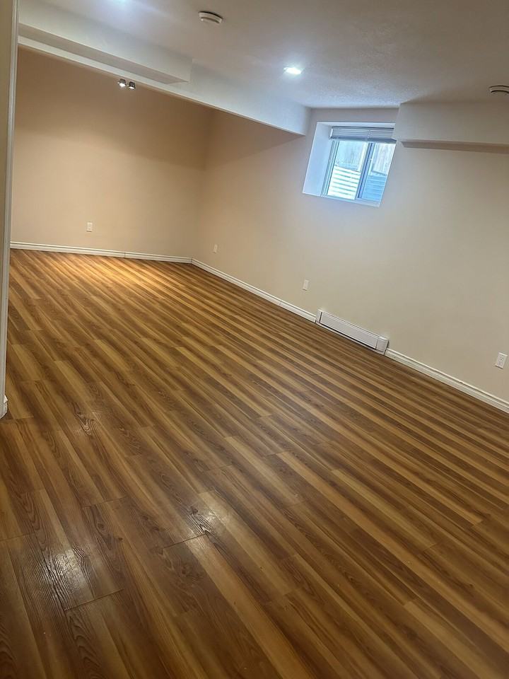 Skyview Shores Cres - Photo 7 of 10